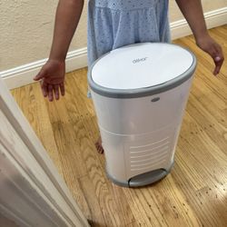 Diaper Pale 