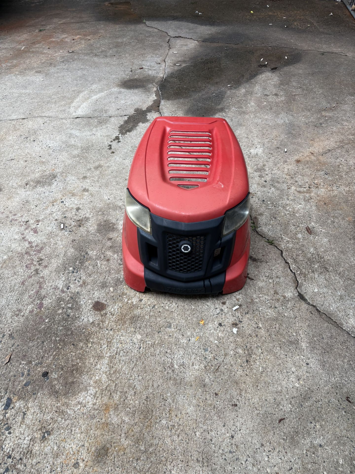 Troy Bilt Hood