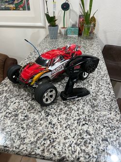 Traxxas rustler