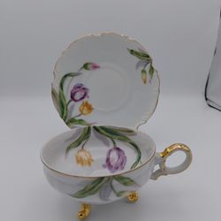 Lovely Vintage 3-Footed Cup & Saucer With Tulips Made In Japan
