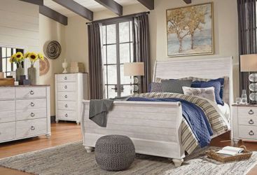 Ashley 5pc Queen Willowton Bed