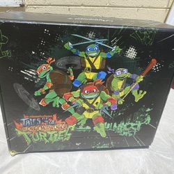 TMNT : Teenage Mutant Ninja Turtles Backpack & Goodies