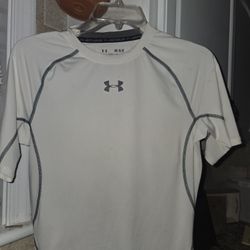 Size Med. Heat Gear UnderArmour