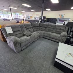 Power Recliner sectional