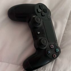 PS4 Controller 