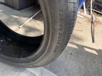225/45/18 Used Tire