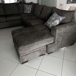 Grey U Shaped Couch 
