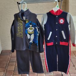 NEW...2 BOYS SIZE 5-6 SWEATSUITS...THREE-PIECE "BATMAN" & 1 TWO-PIECE SWEATSUIT 