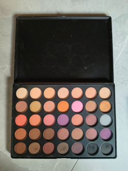 Morphe make up pallet