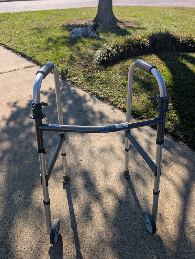 Foldable Walker For Mobility