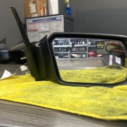 2008 Altima Right side Mirror