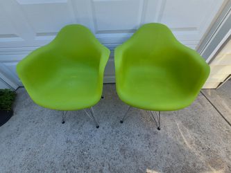 2 Green chairs