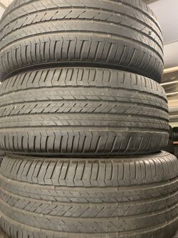 Tires 255-55r18 Bridgestone