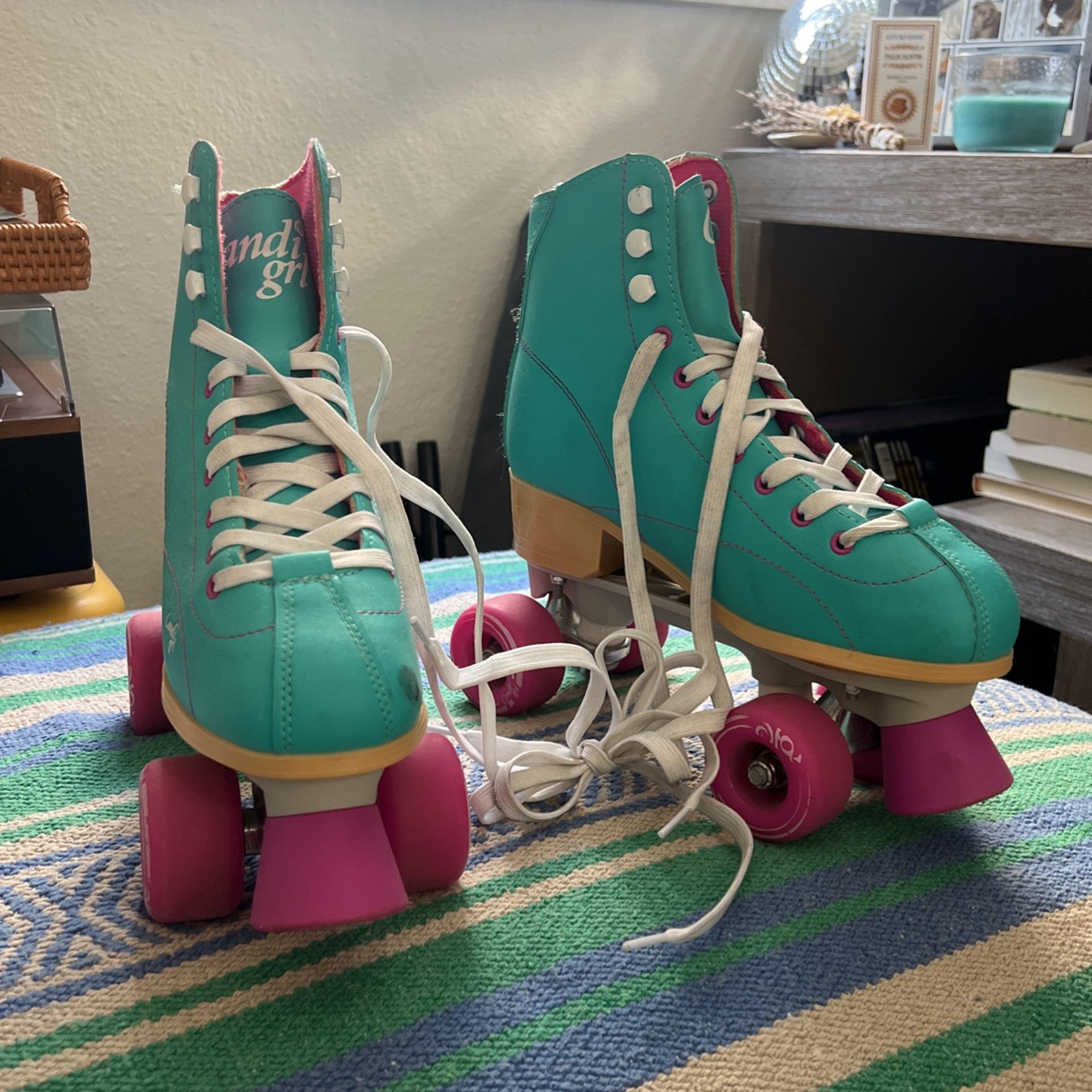 Candi Girl Retro Skates
