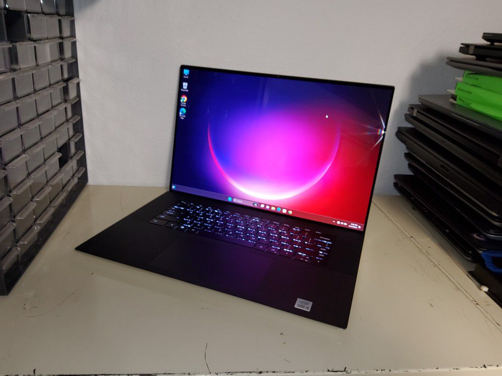 Dell XPS 9700 17.3" 4K Touch 8-Core i9-10885H 2.4GHz 64GB 2TB RTX 2060

W11