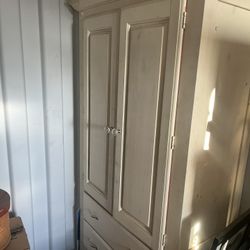 Armoire Wardrobe