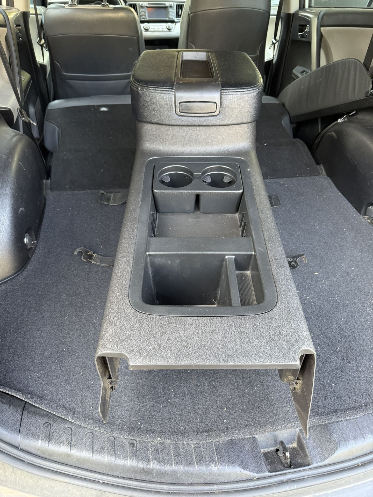 07-13 LT2 center console Chevy Silverado GMC Sierra