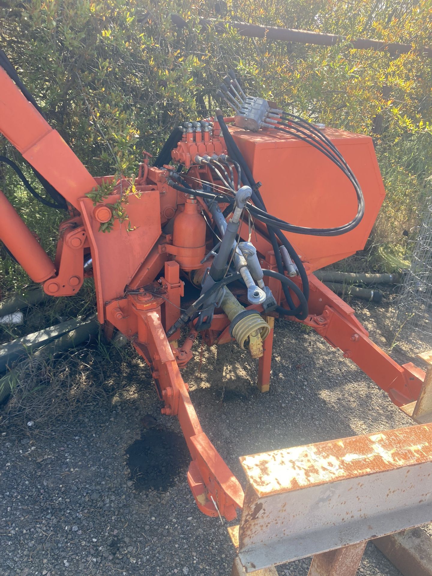 Articulating Mower For 60+hp Tractor
