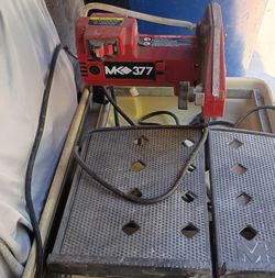 Saw