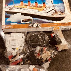 Incomplete Cobi Brick Titanic Set