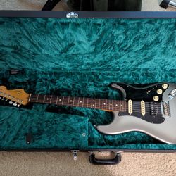 2020 Fender American Pro II Strat HSS