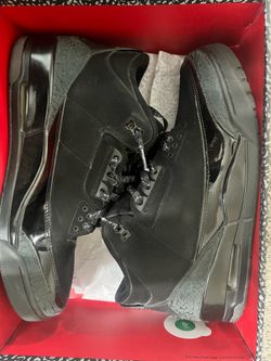 Jordan 3s (SIZE 12)