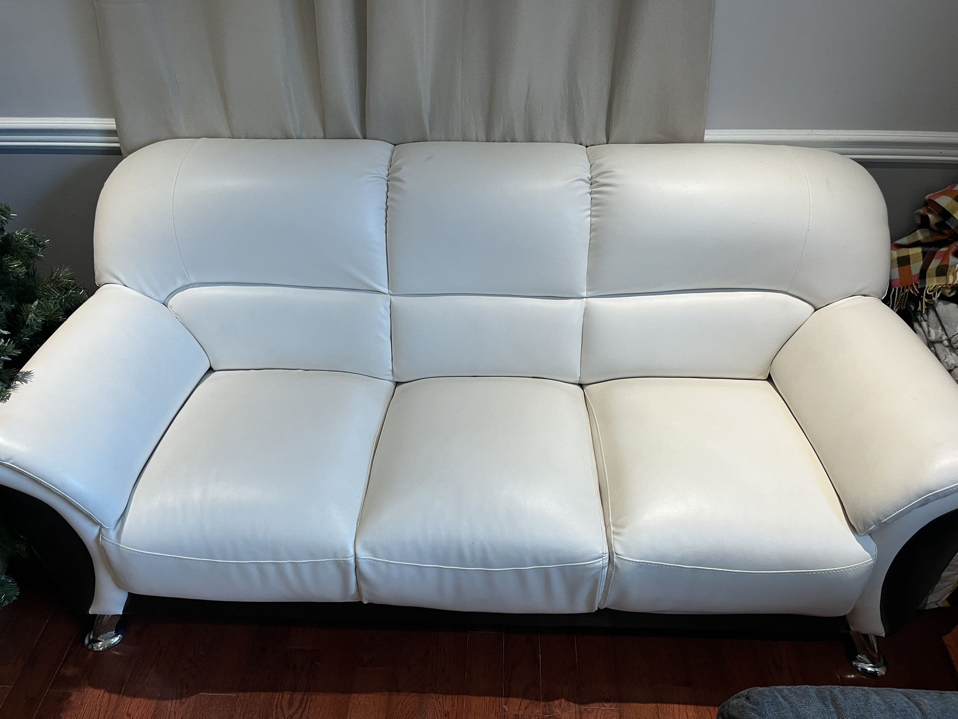 sofa for three people
