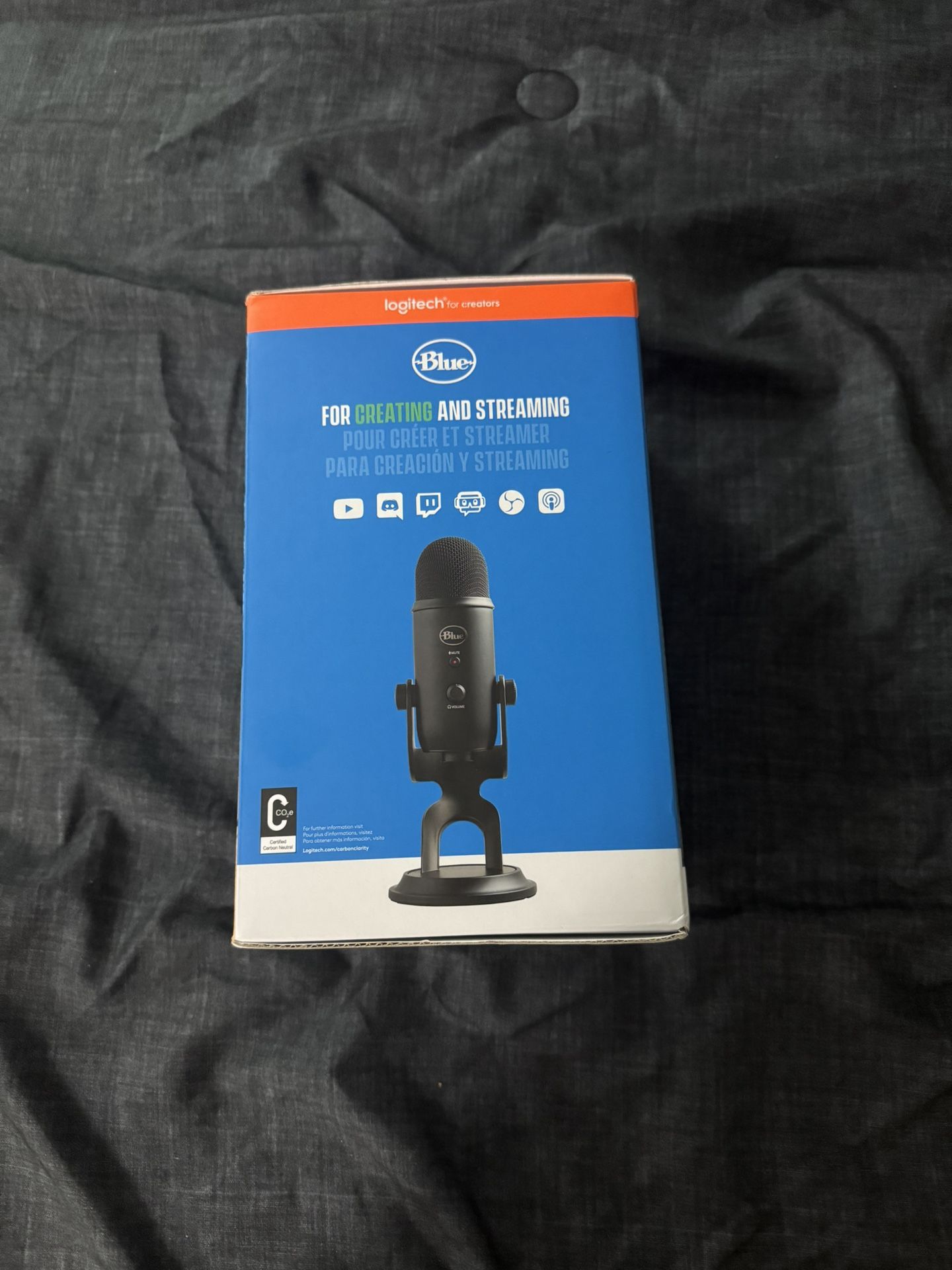 Blue yeti microphone NEW