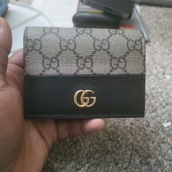 Gucci Wallet Gray And Black 