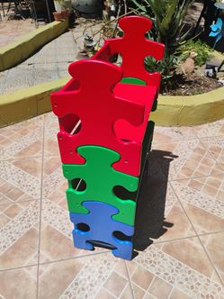 Kids shelf
