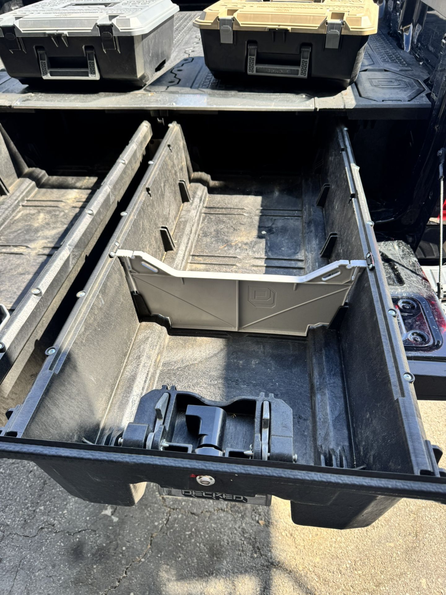 Decked Drawer System Chevy Silverado / GMC SIERRA