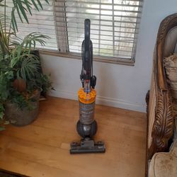 Dyson DC40 Vacuum