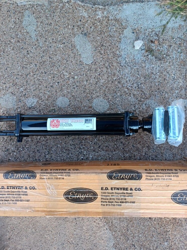 Hydraulic Cylinder Lion Tx 2500