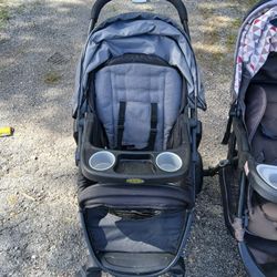 Stroller 