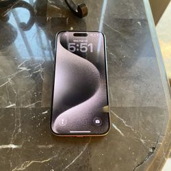 iPhone 15 Pro (128GB)