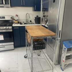 Chrome Baker’s Rack Wire shelf With Hardwood Cutting Board