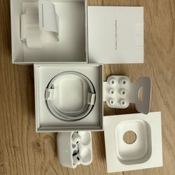 AirPods Pro 2 (2nd Gen) - White