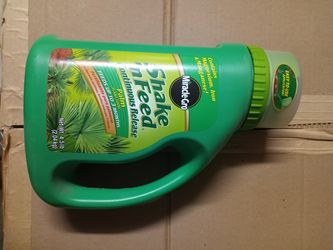 Miracle Grow Shake'n'Feed for Palm Trees