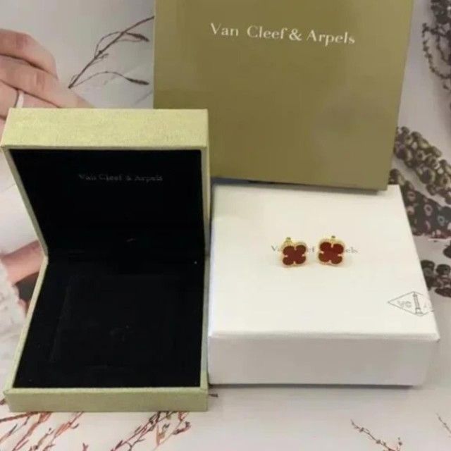 Van Cleef & Arpels Earrings