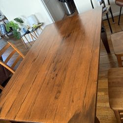 Wooden Dining Table With Chairs 