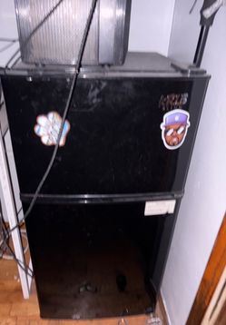 Black mini fridge