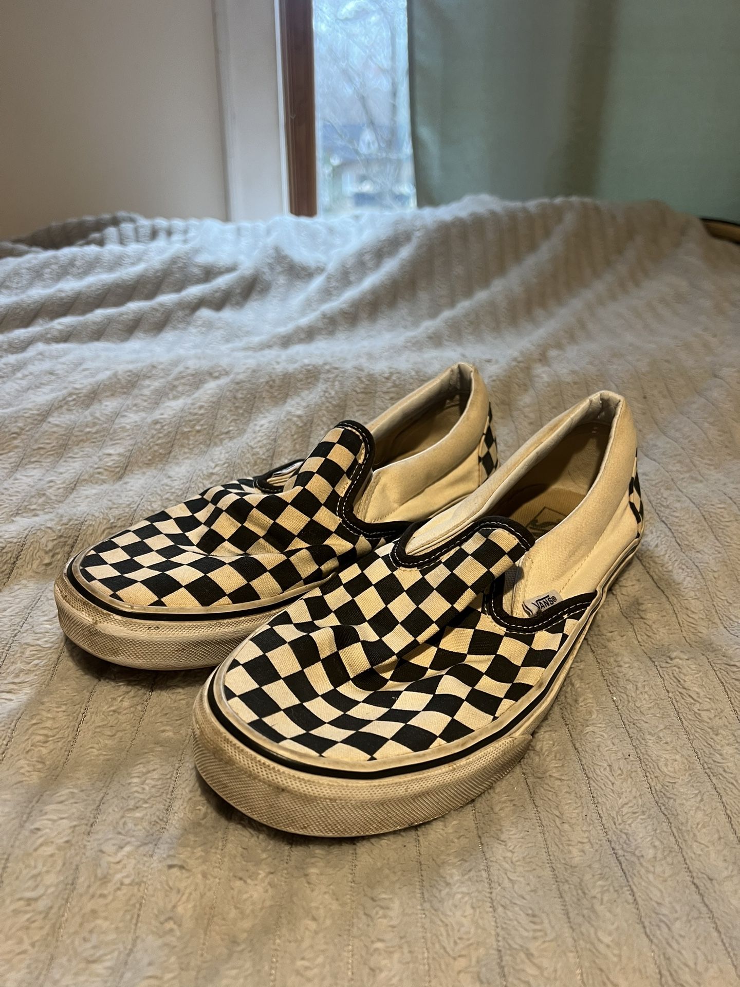 Women’s Size 11 Vans Black & White checkered shoes