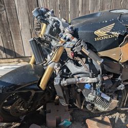 08 Honda CBR 600rr .