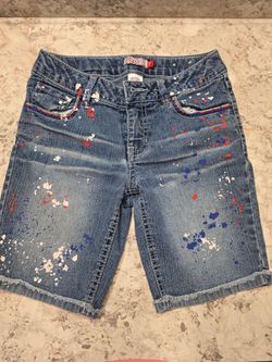 New SO Girls Denim Shorts Size 10 Paint Splatter
