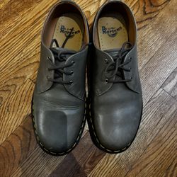 Olive Green Doc Martens Low 9M