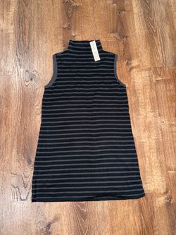 Chicos black + grey striped turtleneck Size S