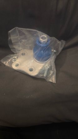 $30 brand new upper ball joint Mercedes e350
