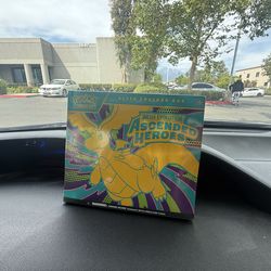 Pokemon Ascended hero’s Etb