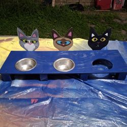 Cat Feeder