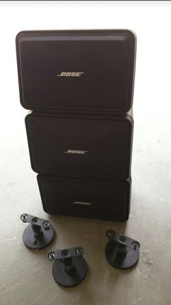 Bose speakers with mount